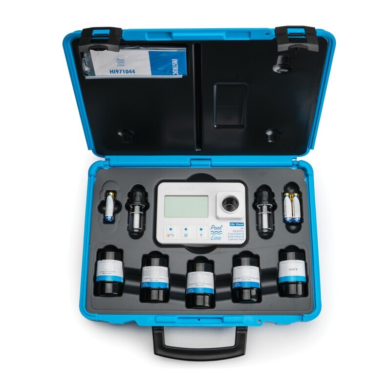 hi-971044c-pool-line-free-total-chlorine-cyanuric-acid-and-ph-portable-photometer-kit